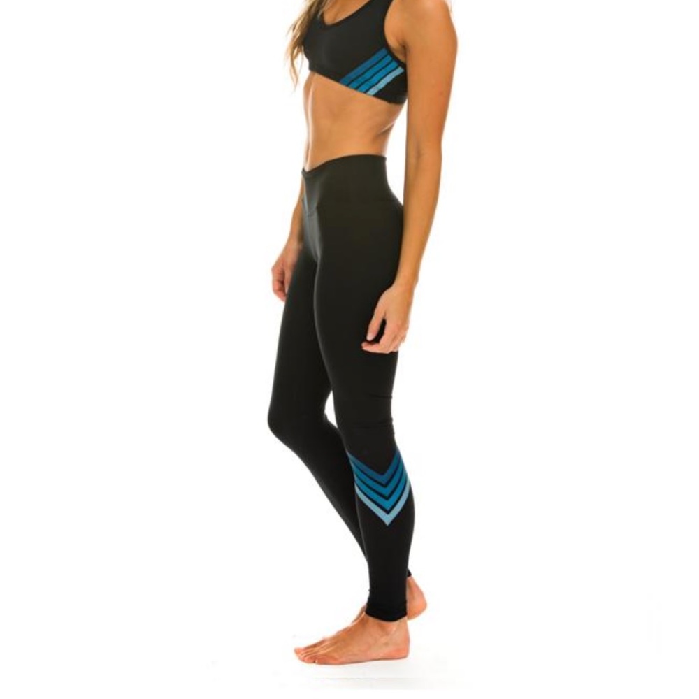 Aviator Nation Full Length Chevron Leggings - Women’s XS, Black